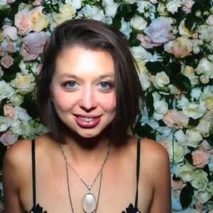 Meet your Posher, Diana